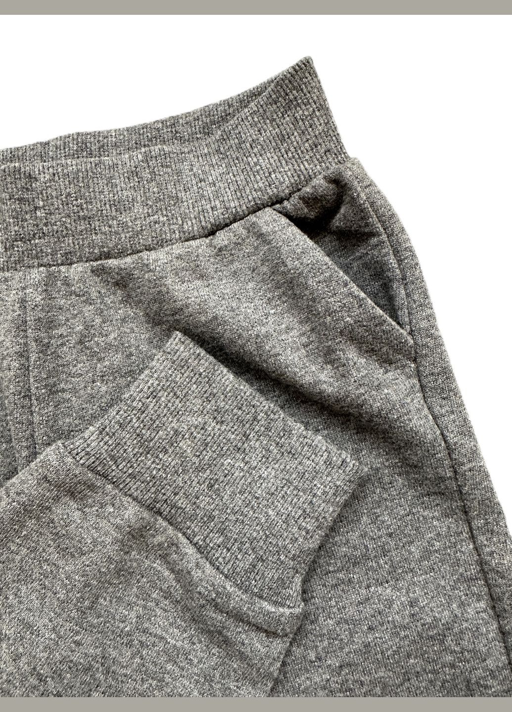 Салатовий демісезонний костюм светр салатовий + джогери сірі 104 брючний OVS