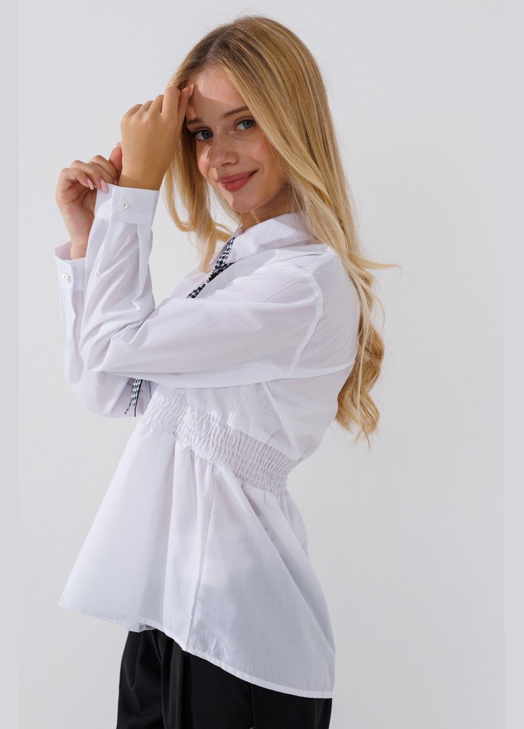 Белая повседневный рубашка Vio Faloni