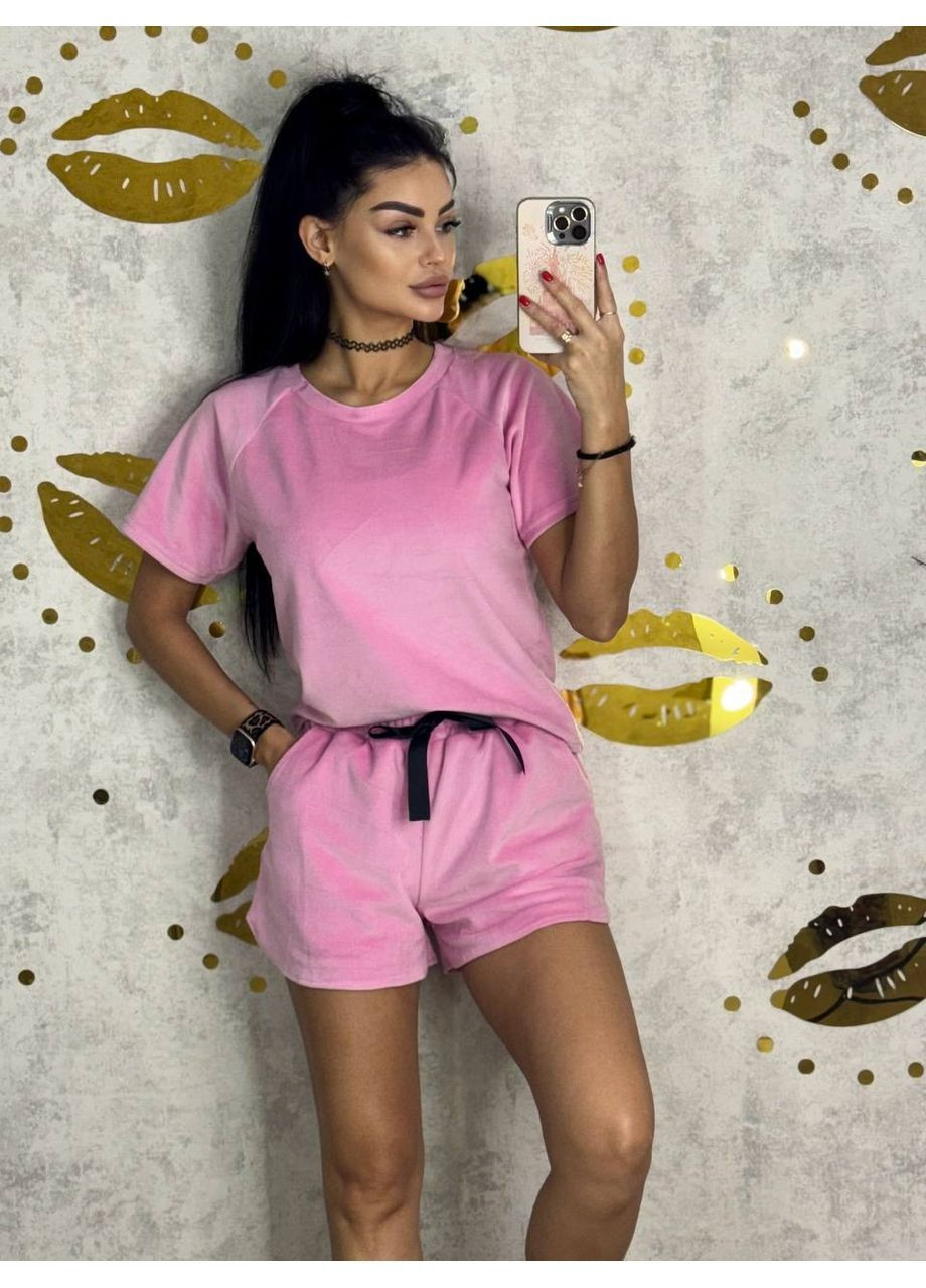 Пудровая всесезон женская пижама футболка + шорты No Brand