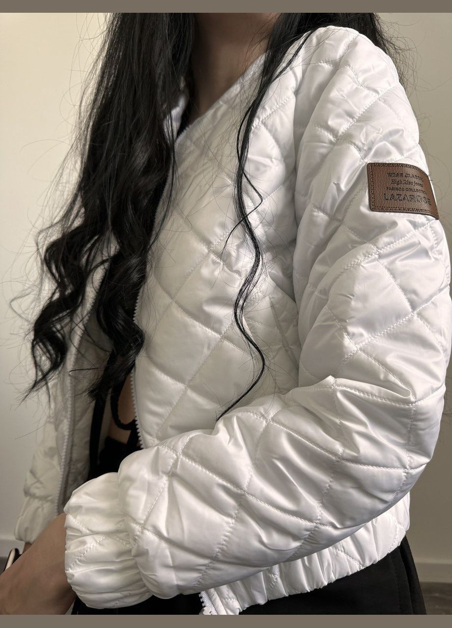 Белая демисезонная красивая качественная однотонная куртка из плащёвки лаке на силиконе 100, лёгкая нежная белая куртка с утеплителем No Brand 1041-1