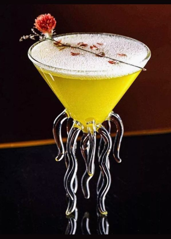 Келих для коктейлів Медуза 250мл No Brand (314860378)