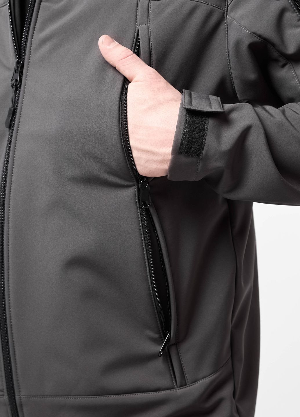 Темно-серая демисезонная куртка мужская демисезонная темно-серый UKM Softstorm