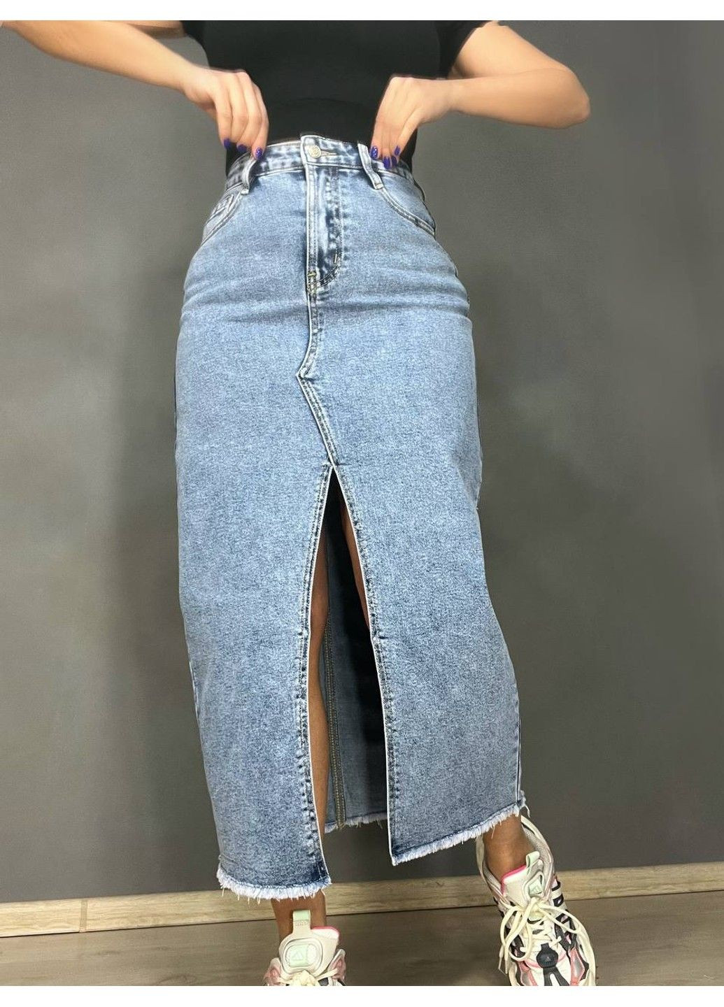 Спідниця жіноча джинсова 502 довга з бахромою розріз попереду стрейчева блакитна Moss (327372977)