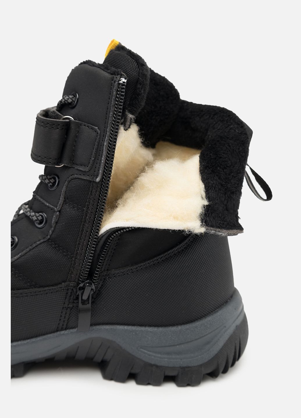 Зимові термочоботи для хлопчика колір чорний CB-00258104 Yuki (316719784)