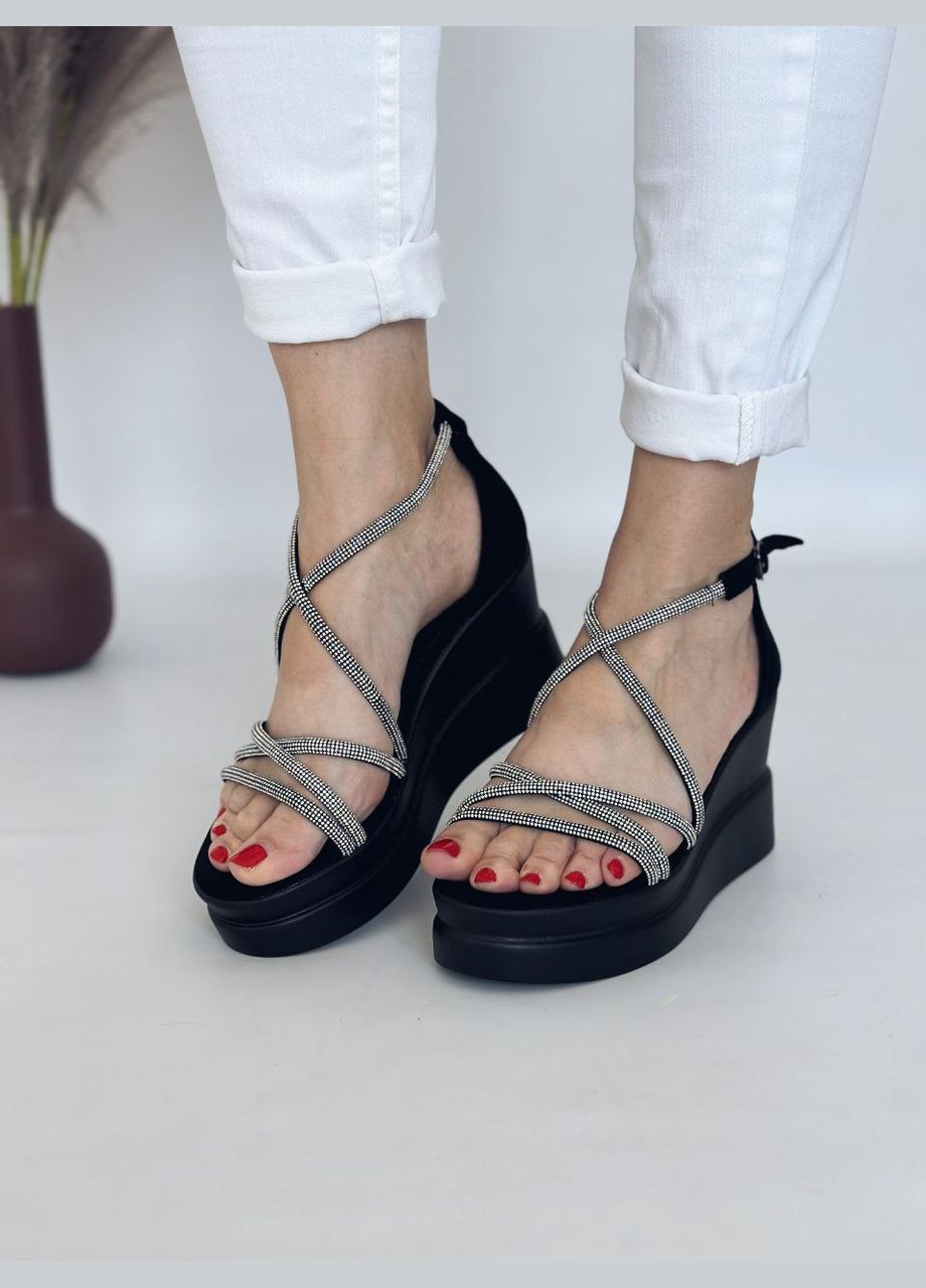 Ефектні жіночі босоніжки No Brand (295263022)