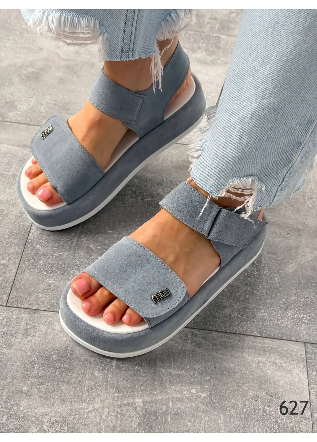 Синие женские босоножки из натуральной замши No Brand