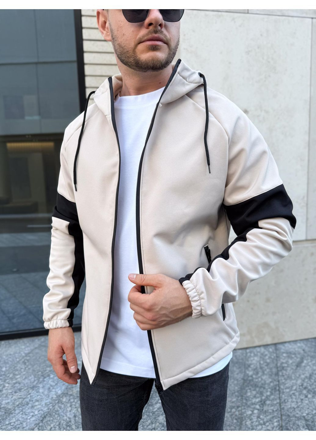 Світло-бежева куртка велс No Brand