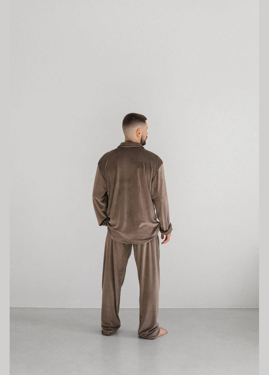 Чоловіча піжама з велюру колір коричневий р.L 449784 New Trend (282932982)