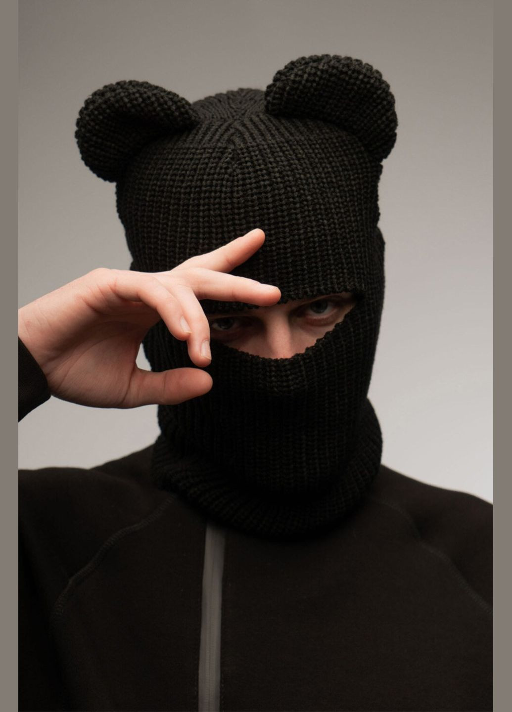 ТУР унисекс балаклава с ушками черного цвета "беар" однотонный черный производство - Украина