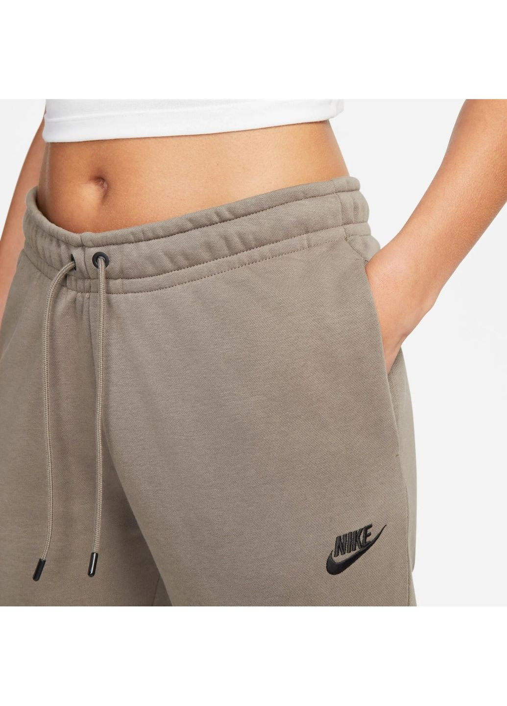 Штани жіночі Sportswear Essential Beige Nike (364662746)