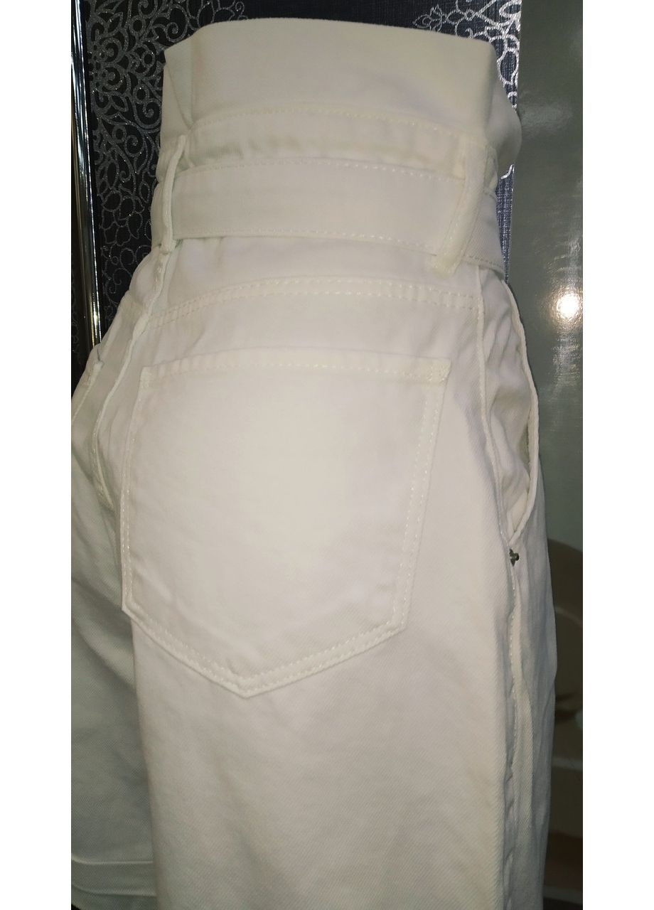 Шорти жіночі джинсові бермуди до колін з поясом без стрейчу 26 білі Rich (350349549)