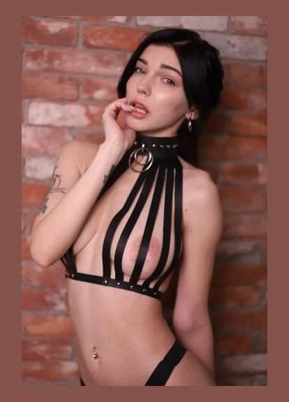 Бюстгальтер с ошейником One Size L-28, натуральная кожа, Candy Hero (298050423)