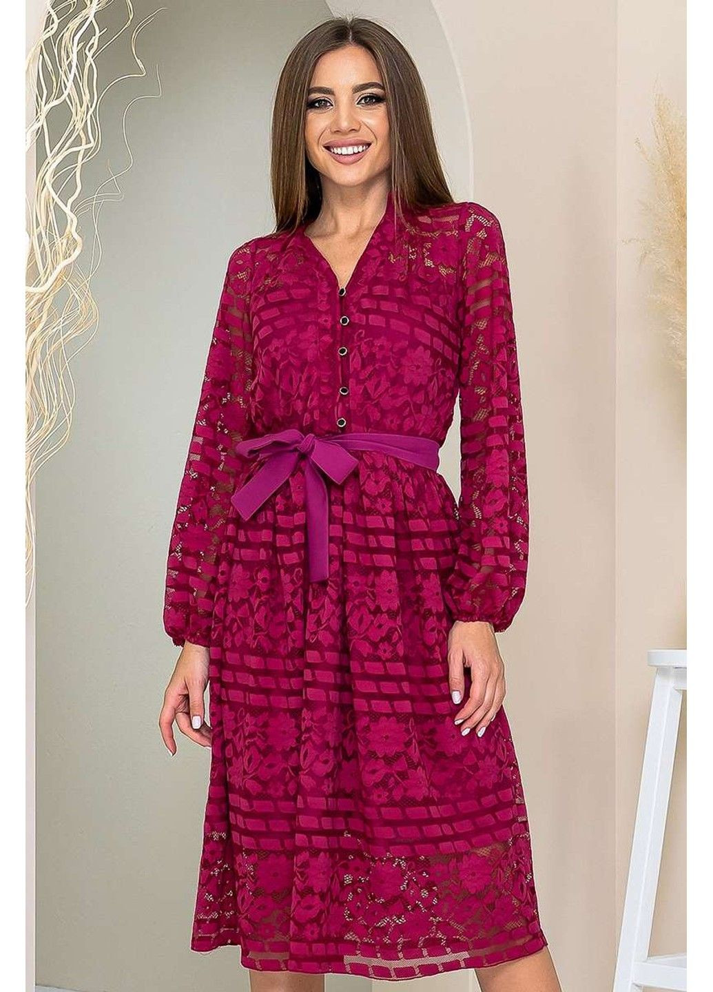 Красное коктейльное платье ажурный гипюр 21124 марсала Tanita-Romario