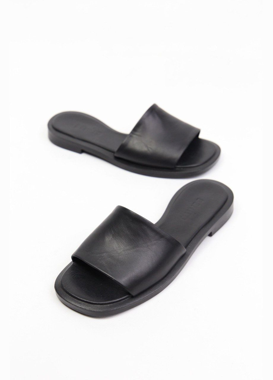 Черные шлепанци Benito