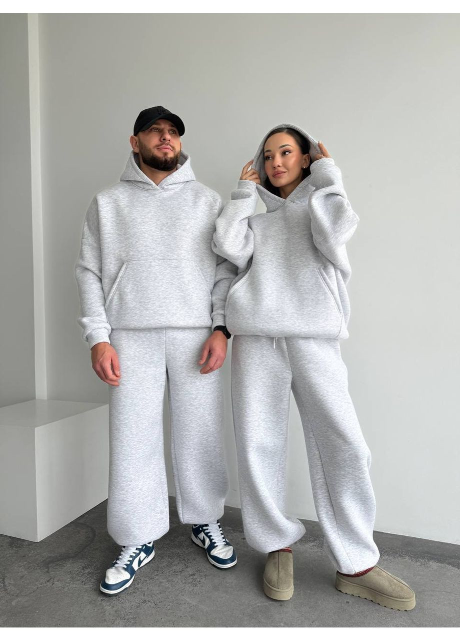 Серый демисезонный теплый мужской костюм брючный Adelante