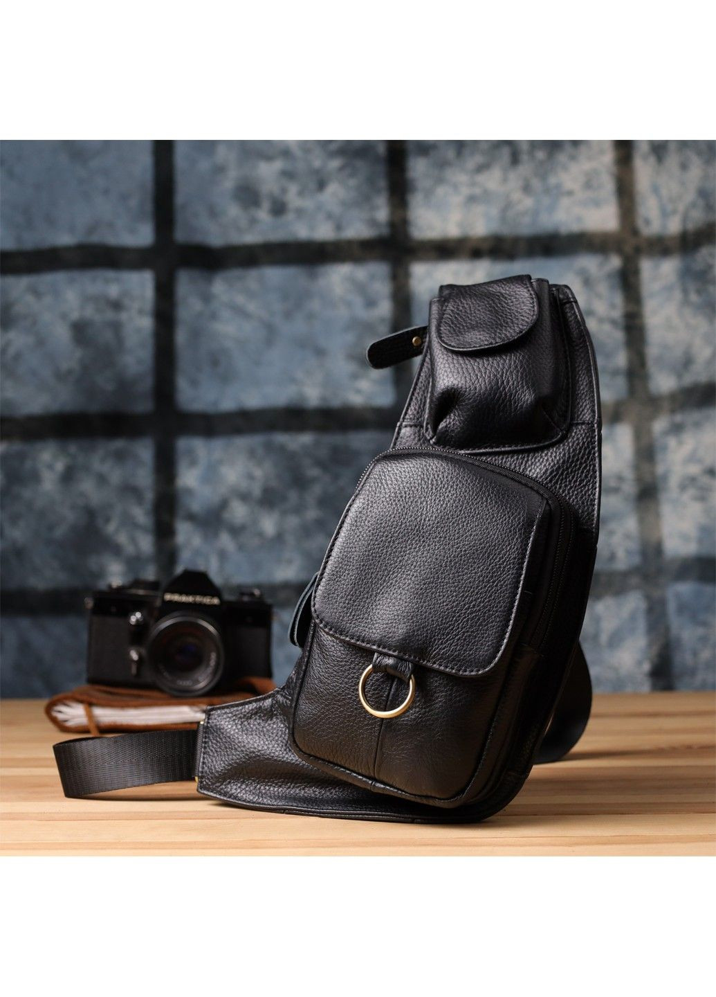 Сумка цікавої форми через плече з натуральної шкіри 22958 Чорний Vintage (357495007)