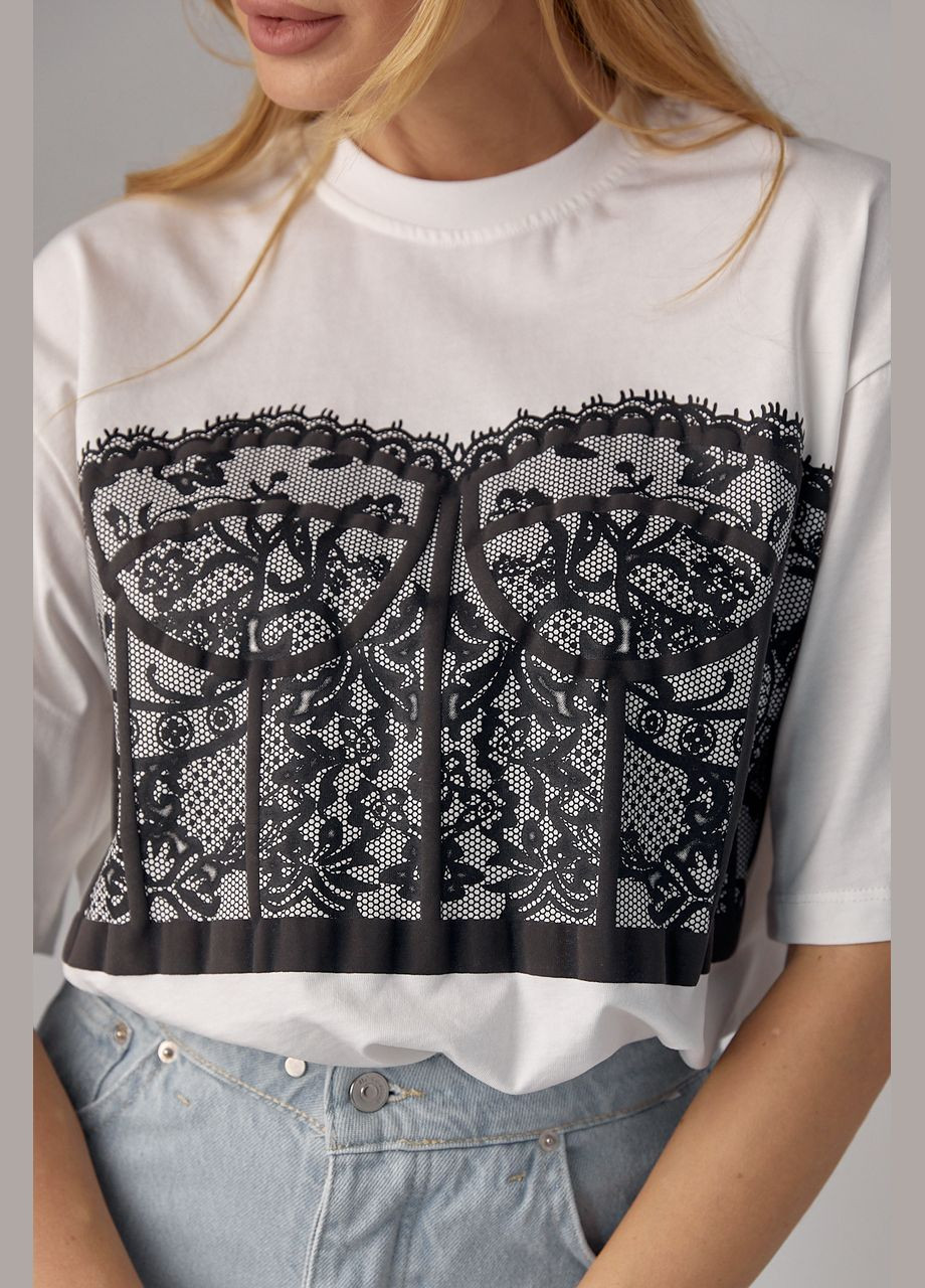 Молочна літня жіноча футболка з мереживним принтом. Lurex