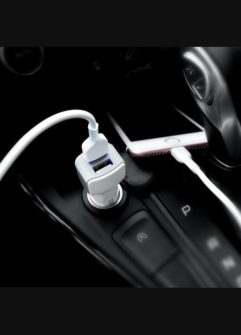 USB-зарядка от прикуривателя в авто Z 23 на 2 USB Белый Hoco (318016792)