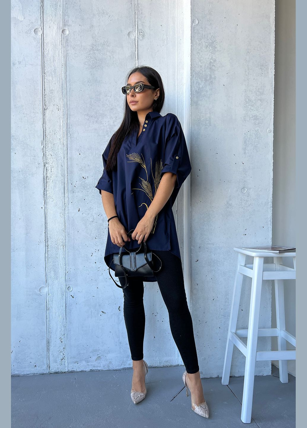 Тёмно-синяя изысканная блуза-туника с дизайнерской вышивкой в виде колоски INNOE узор украинская символика свободная хлопок (299767033)