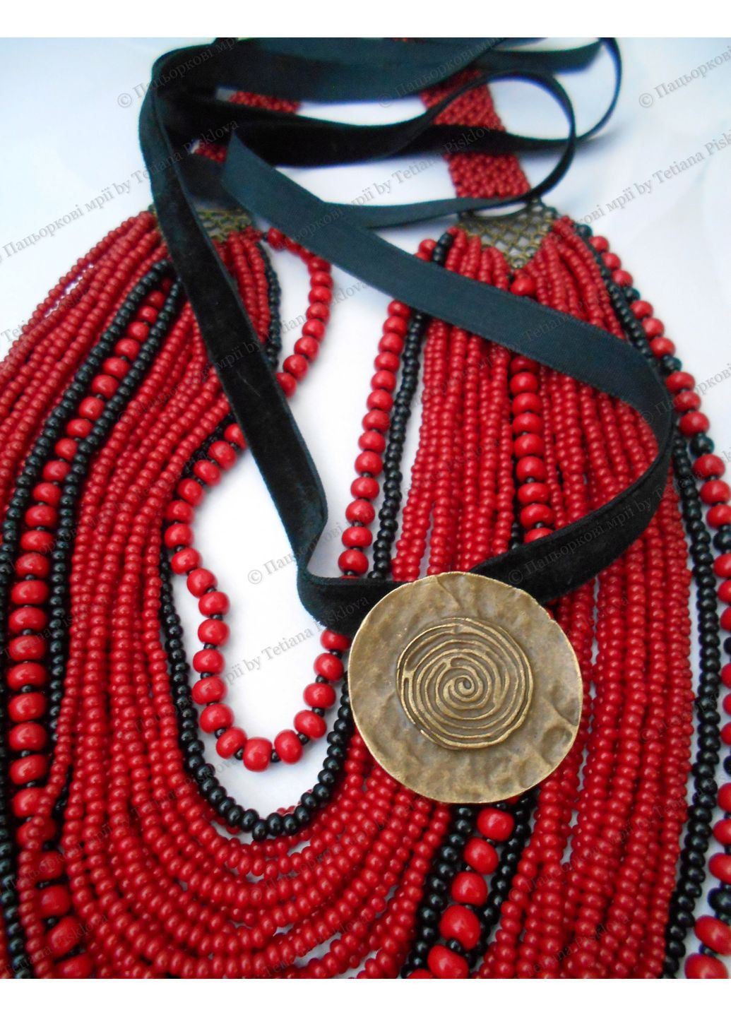 Ожерелье темно-красное с подвесом Пацьоркові мрії (369725124)