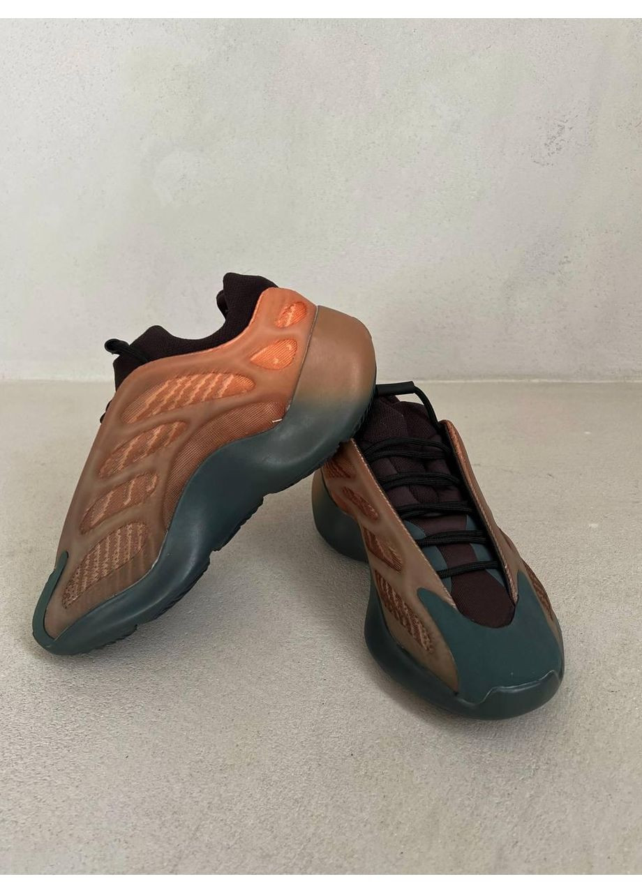 КРОСІВКИ ЖІНОЧІ ADIDAS YEEZY BOOST 700 V3 FADE АДІДАС ІЗІ БУСТ No Brand чорні демісезони (367170023)