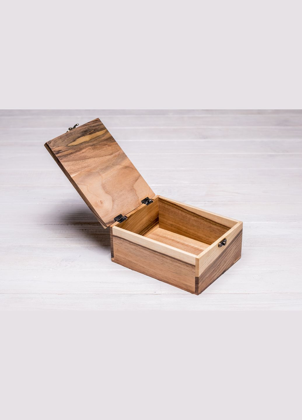 Подарункова коробочка з дерева S з іменним гравіюванням EcoWalnut (295266047)