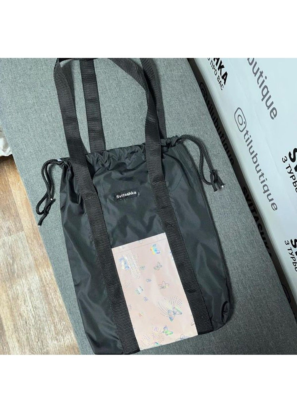 Сумка шопер Svitashka со светоотражающими карманами на шнурке. Черная No Brand (306621788)