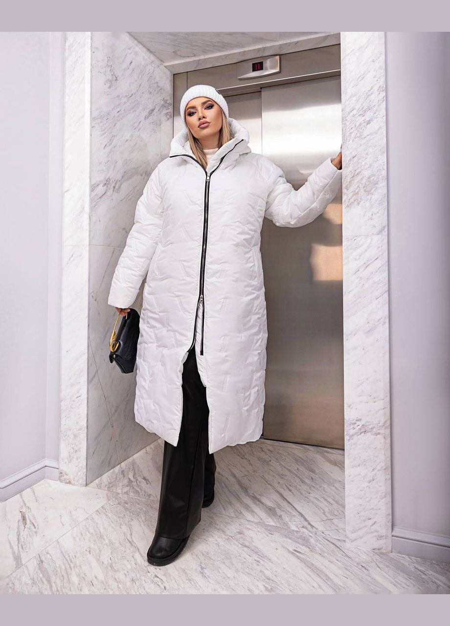 Белая зимняя женское стеганое теплое пальто цвет черный New Trend