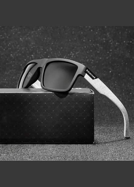 Солнцезащитные очки для мужчин с поляризацией С2 Black Grey/ Black No Brand (330778162)