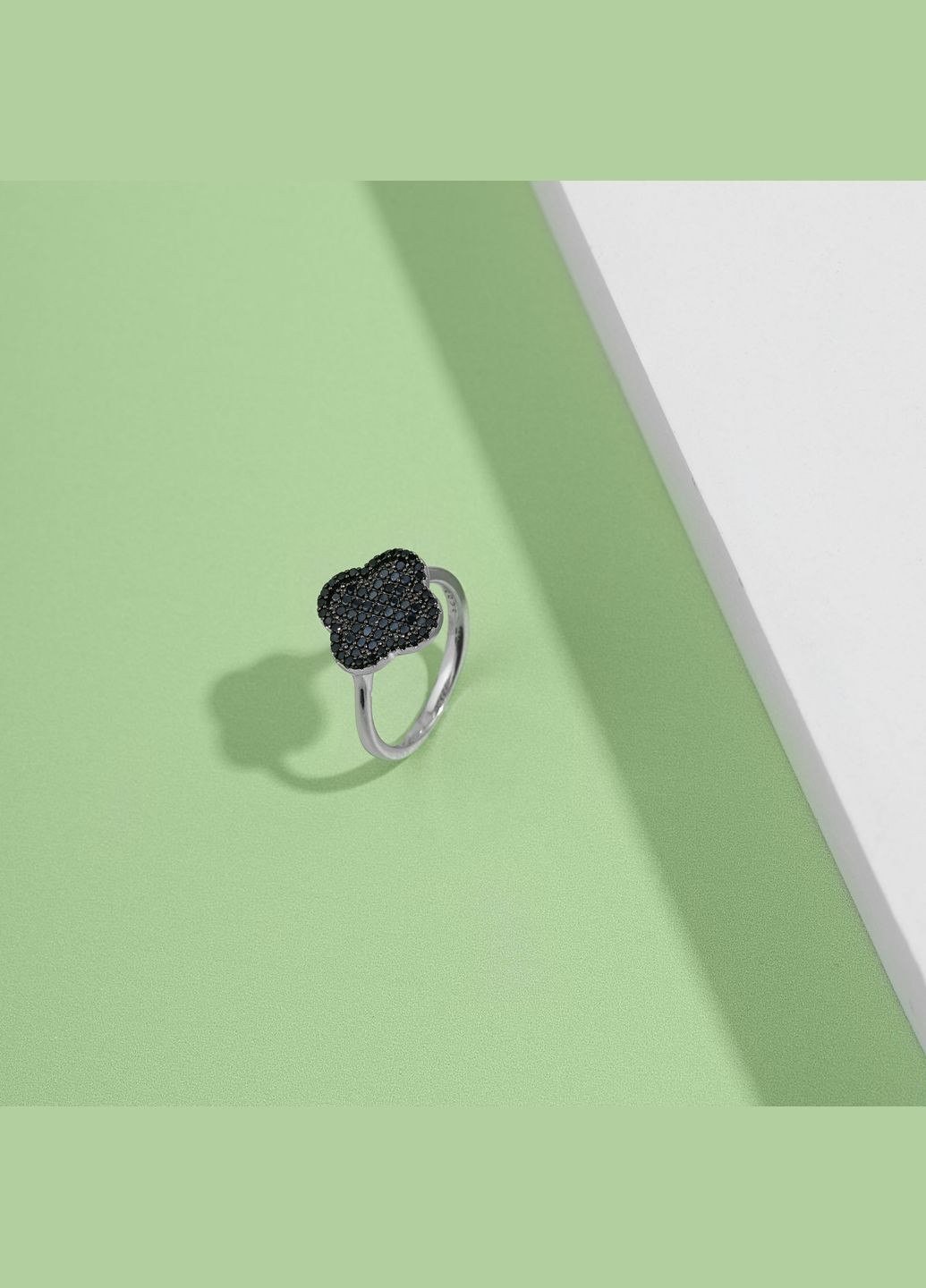 Кольцо Хрустальная империя Minimal (342082218)