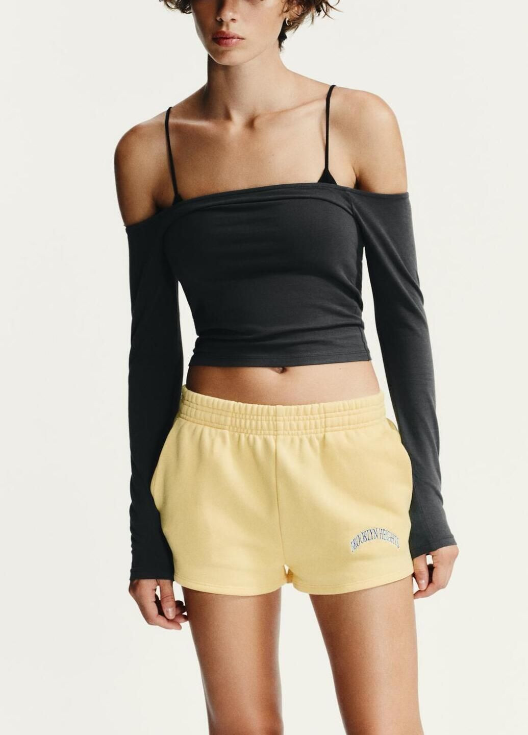 Топ Zara (365444133)