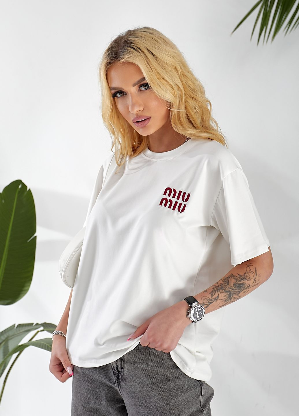 Футболка женская оверсайз с вышивкой No Brand - (329651532)