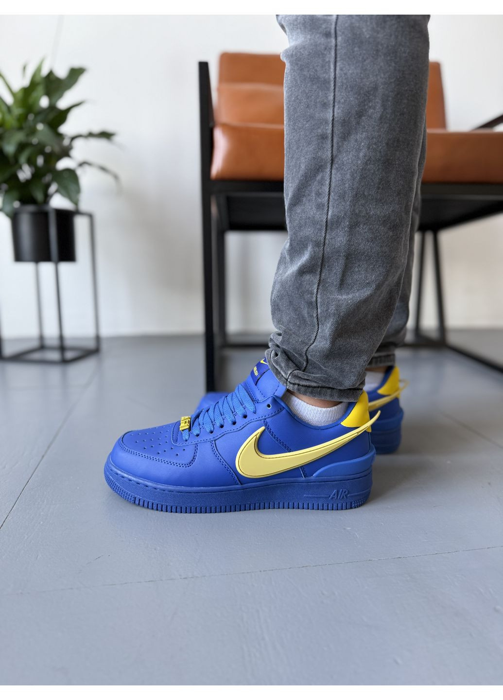 КРОССОВКИ ЖЕНСКИЕ NIKE AIR FORCE 1 LOW X AMBUSH BLUE YELLOW НАЙК АИР ФОРС 1 ПРЕМИУМ No Brand комбинированные демисезоны (368884800)