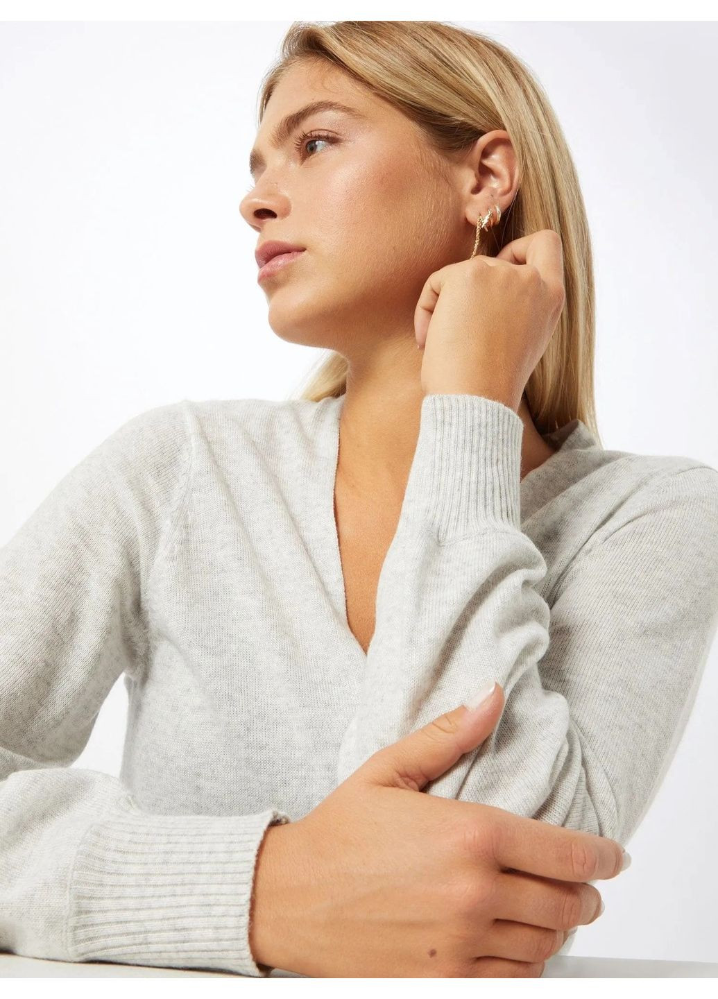 Серый кардиган Gina Tricot