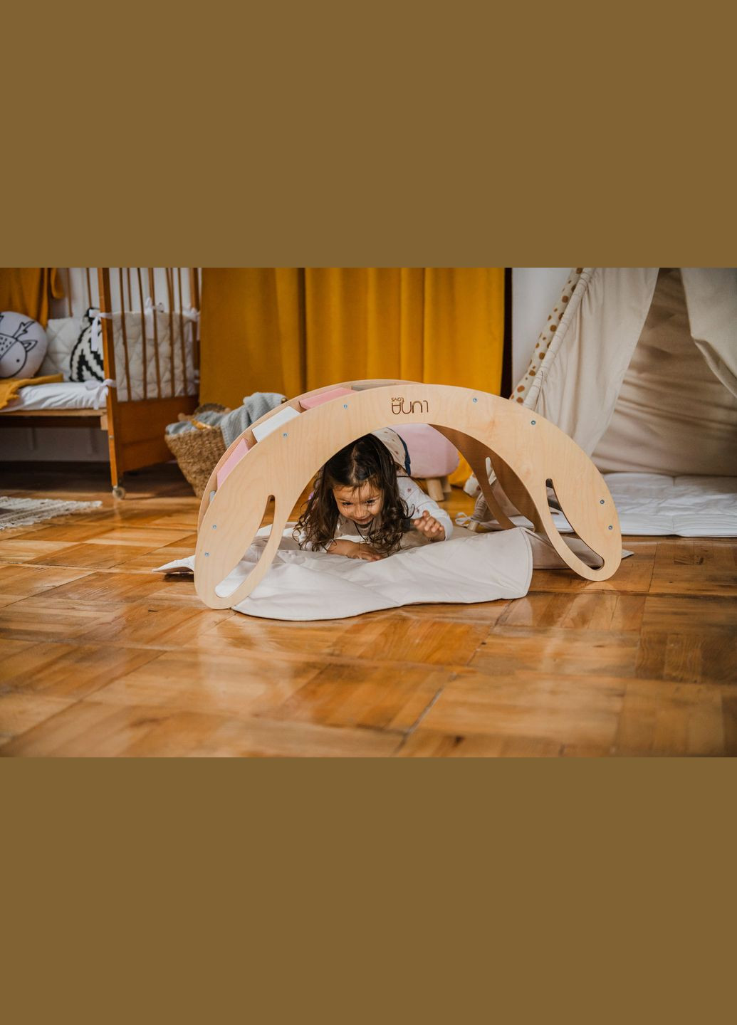 Дитяче ліжечкокачалка Smile Colourful 2 LunaToys (306552659)