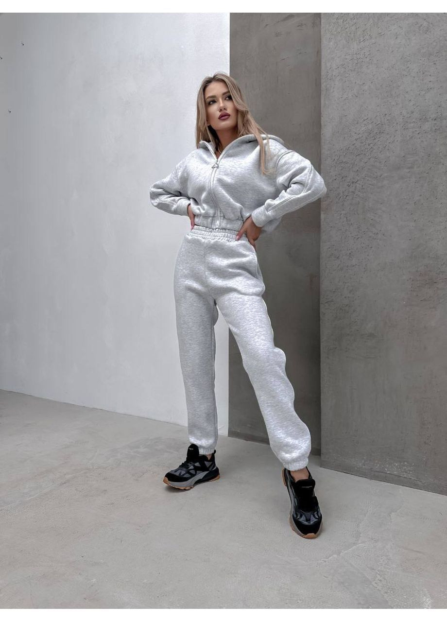 Жіночий спортивний костюм No Brand (364813622)