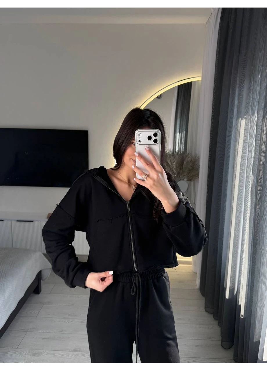 Женский спортивный костюм с укороченной кофтой No Brand (380696875)