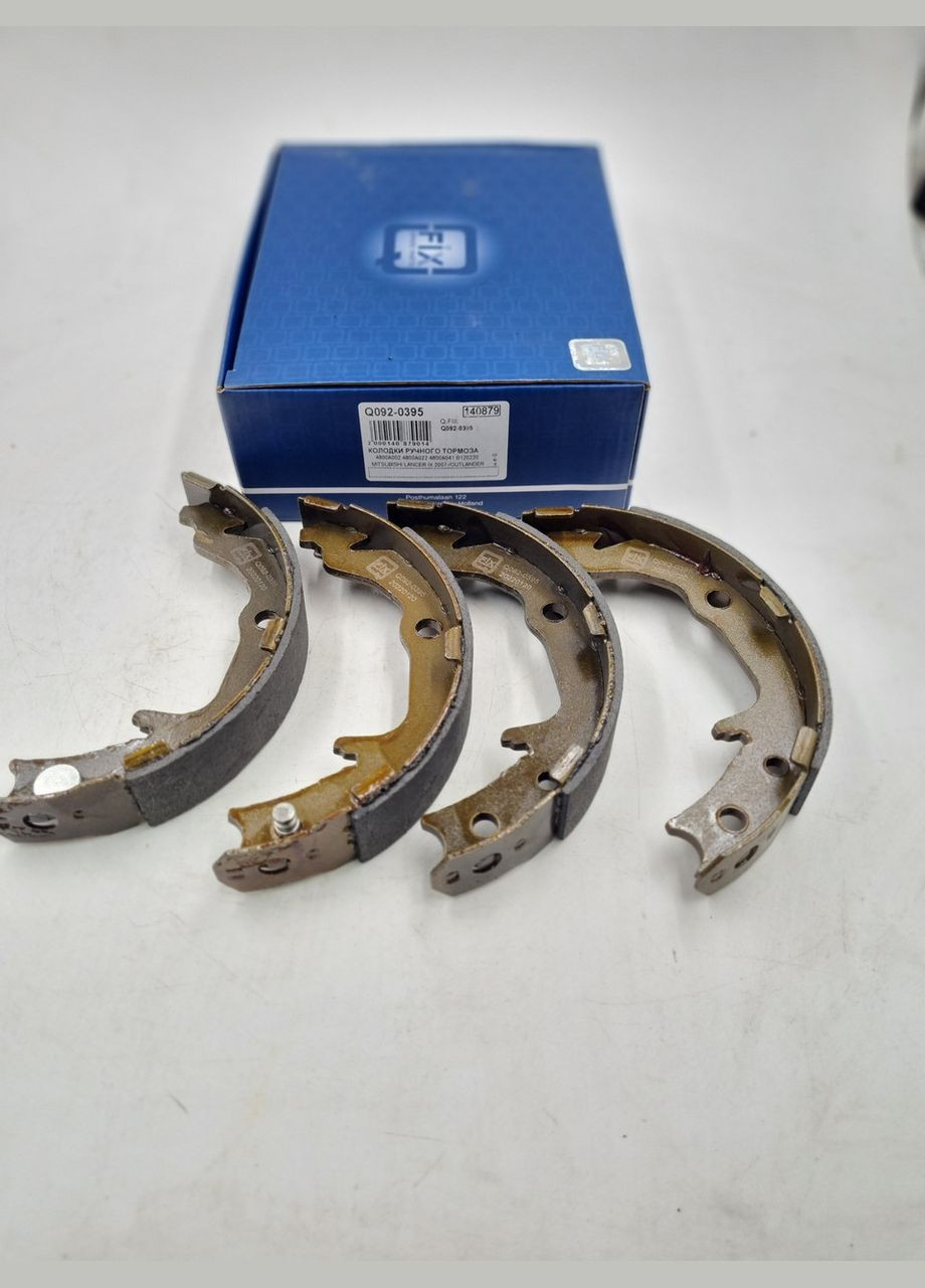 Комплект колодок ручника Q092-0395 ASX Лансер Х Аутлендер XL 2006-2012 4800A002 Q-FIX (345735976)