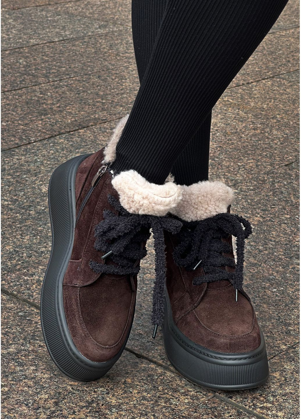 Жіночі замшеві черевики з хутром на високій підошві InFashion Черевики (365701353)