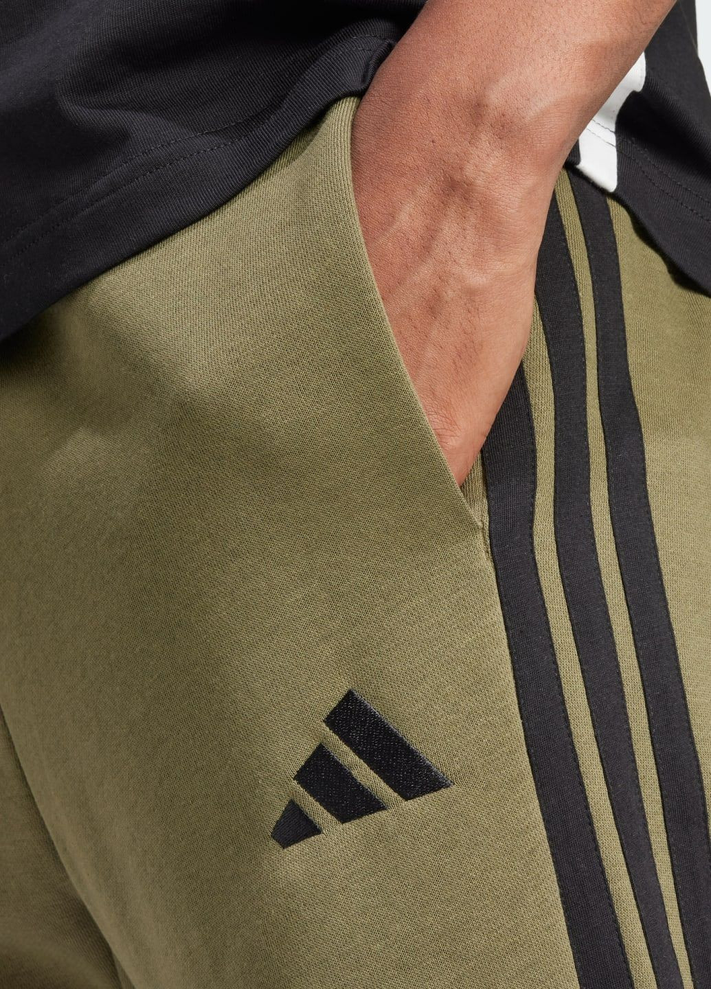 Джогери Essentials 3-Stripes Fleece adidas (364686591)