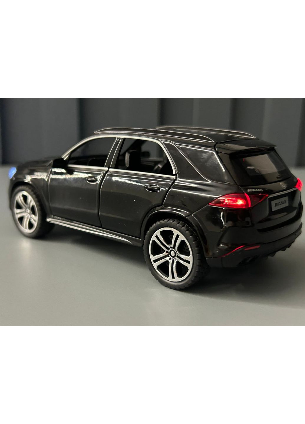 Машинка Автосвіт Mercedes GLE 1:32 відчиняються двері капот багажник звук підсвічування Чорна (AP-1809) No Brand (366969791)