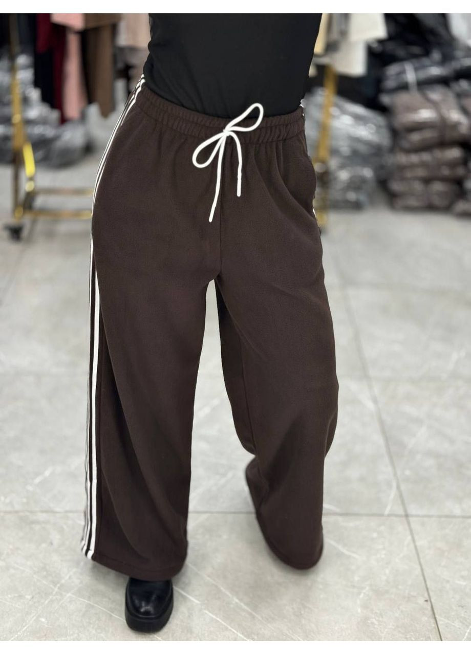 Штани жіночі теплі флісові прямого крою з лампасами No Brand (363619186)