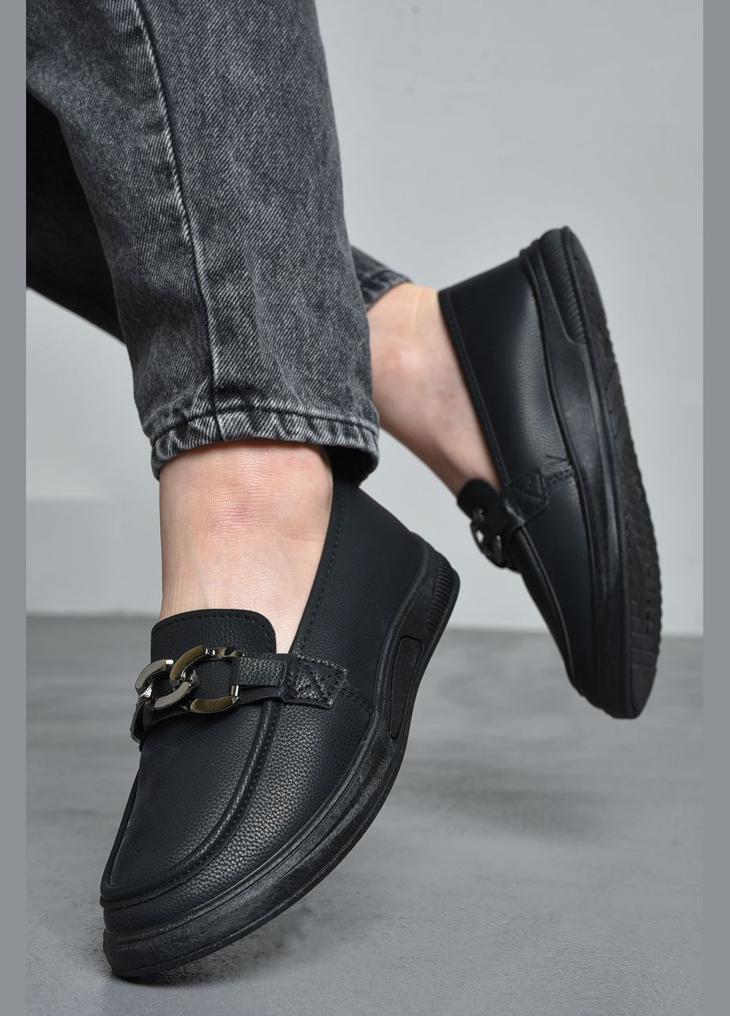 Туфлі-лофери жіночі чорного кольору Let's Shop (278274362)