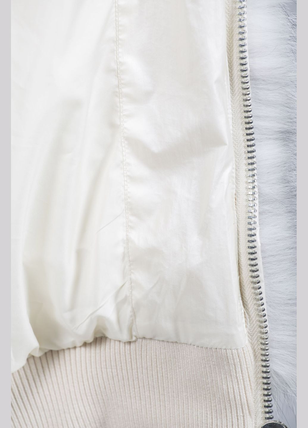 Молочний зимній Пуховик No Brand