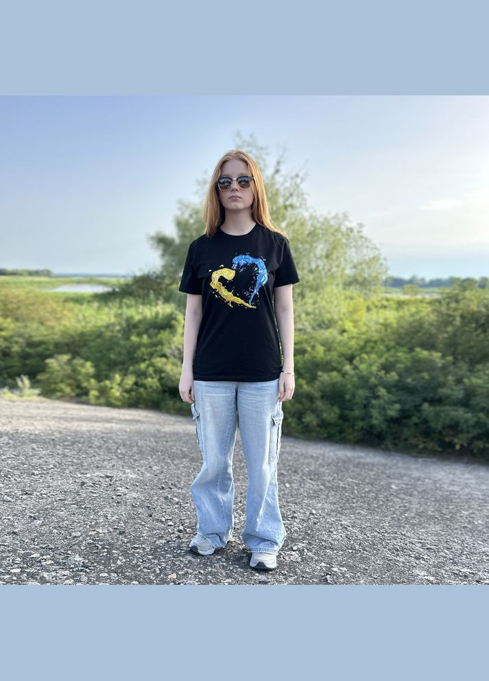 Футболка з принтом Heart унісекс чорна (TSHTBXL-131984) Emily (313652835)