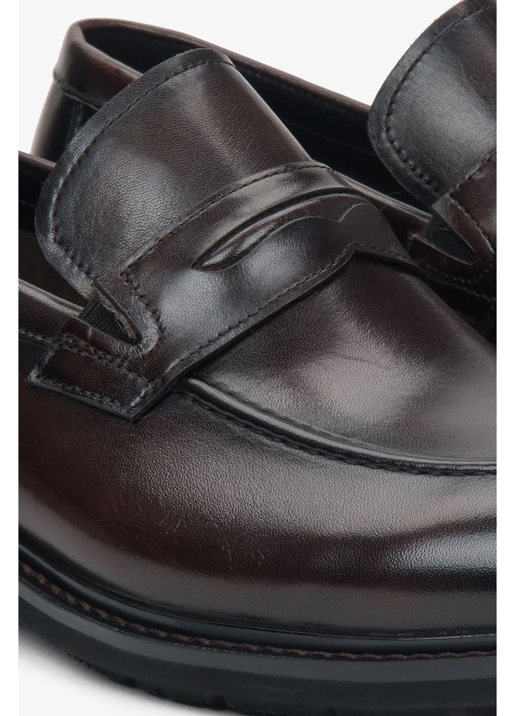 Коричневые лоферы, цвет коричневый Estro