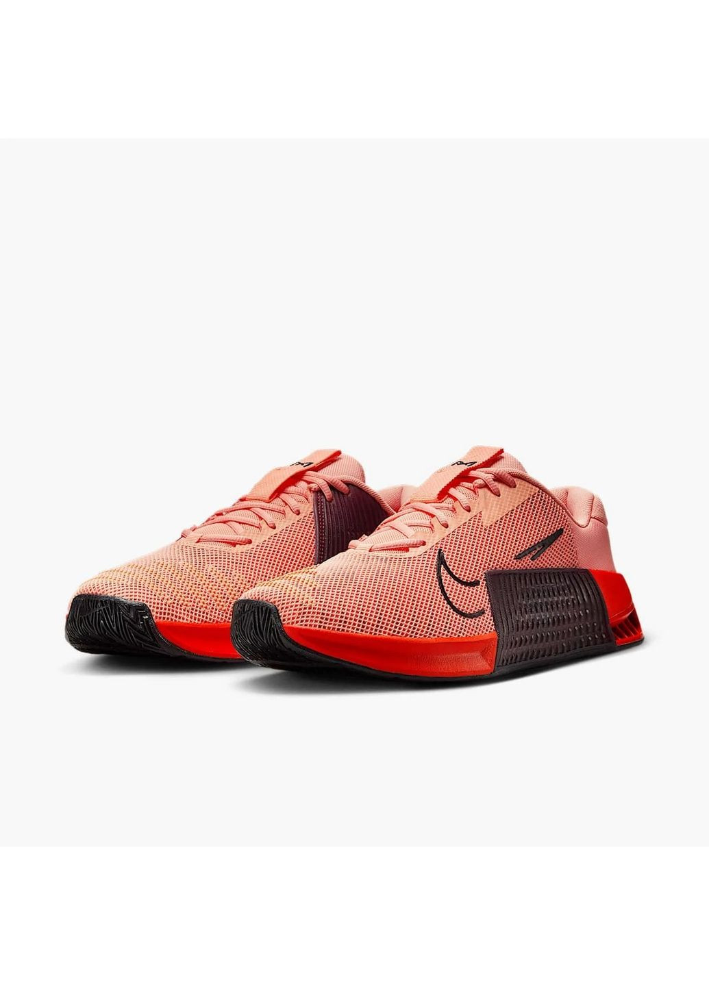 Оранжевые кроссовки мужские metcon 9 orange Nike