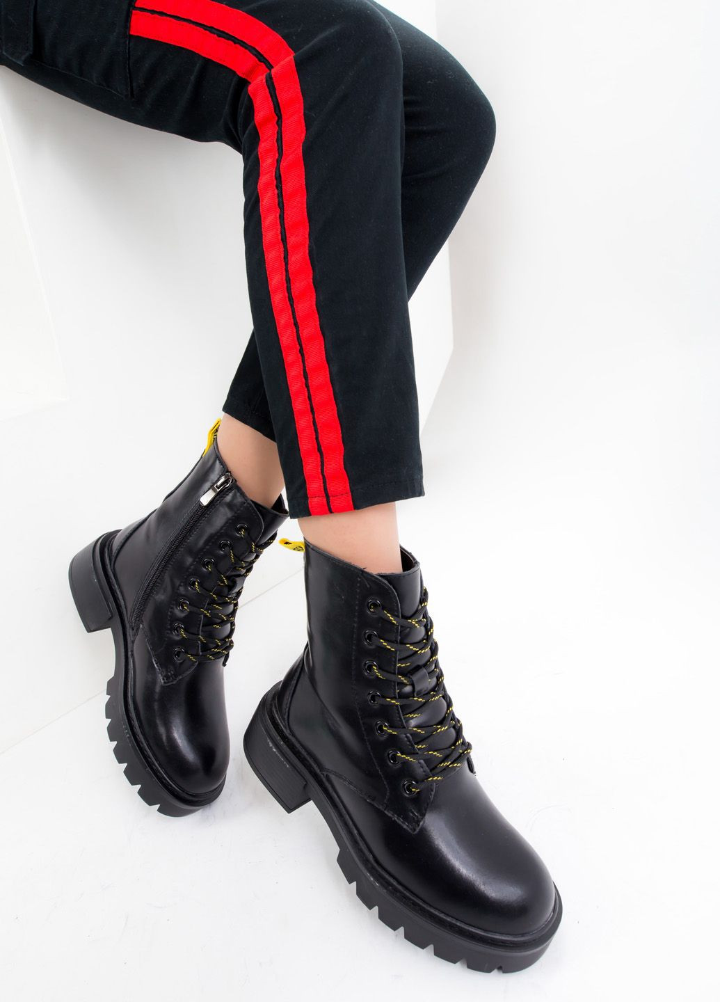 Зимние ботинки женские ITTS