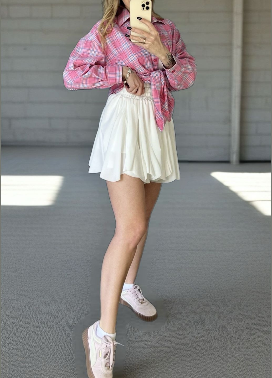 Молочная повседневная, кэжуал, джинсовая трендовая юбка отменного качества No Brand