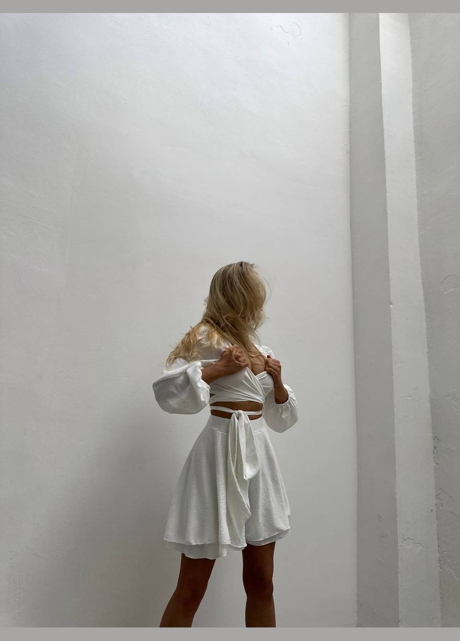 Шикарний молочний літній костюм двійка (спідниця-шорти+топік) з якісної тканини: креп-жатка, відкритий костюм 2-ка No Brand 175-1 (282970333)